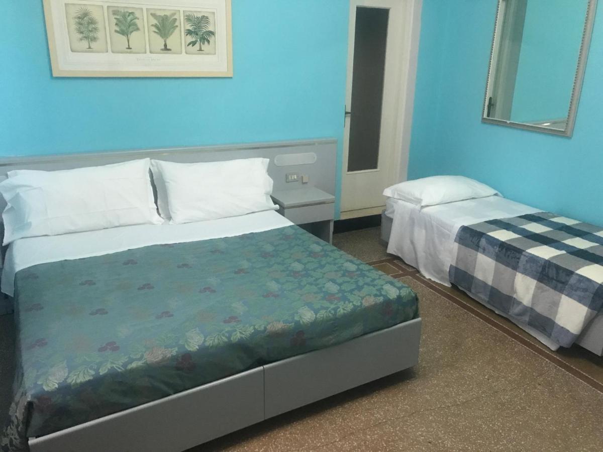 Hotel Doria Chiavari Buitenkant foto