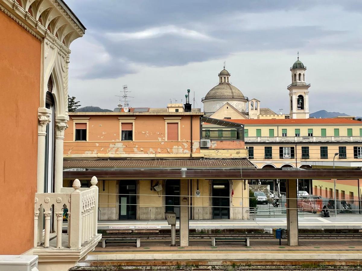 Hotel Doria Chiavari Buitenkant foto