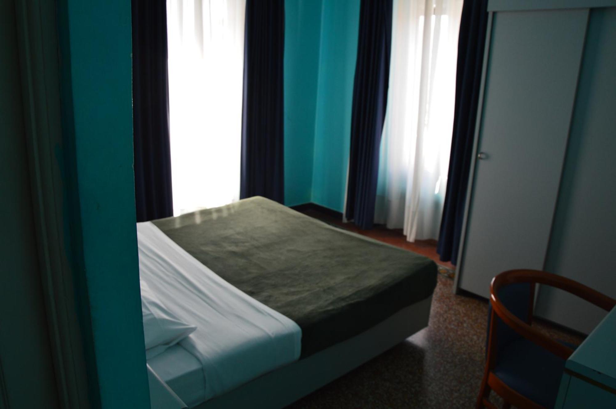 Hotel Doria Chiavari Buitenkant foto